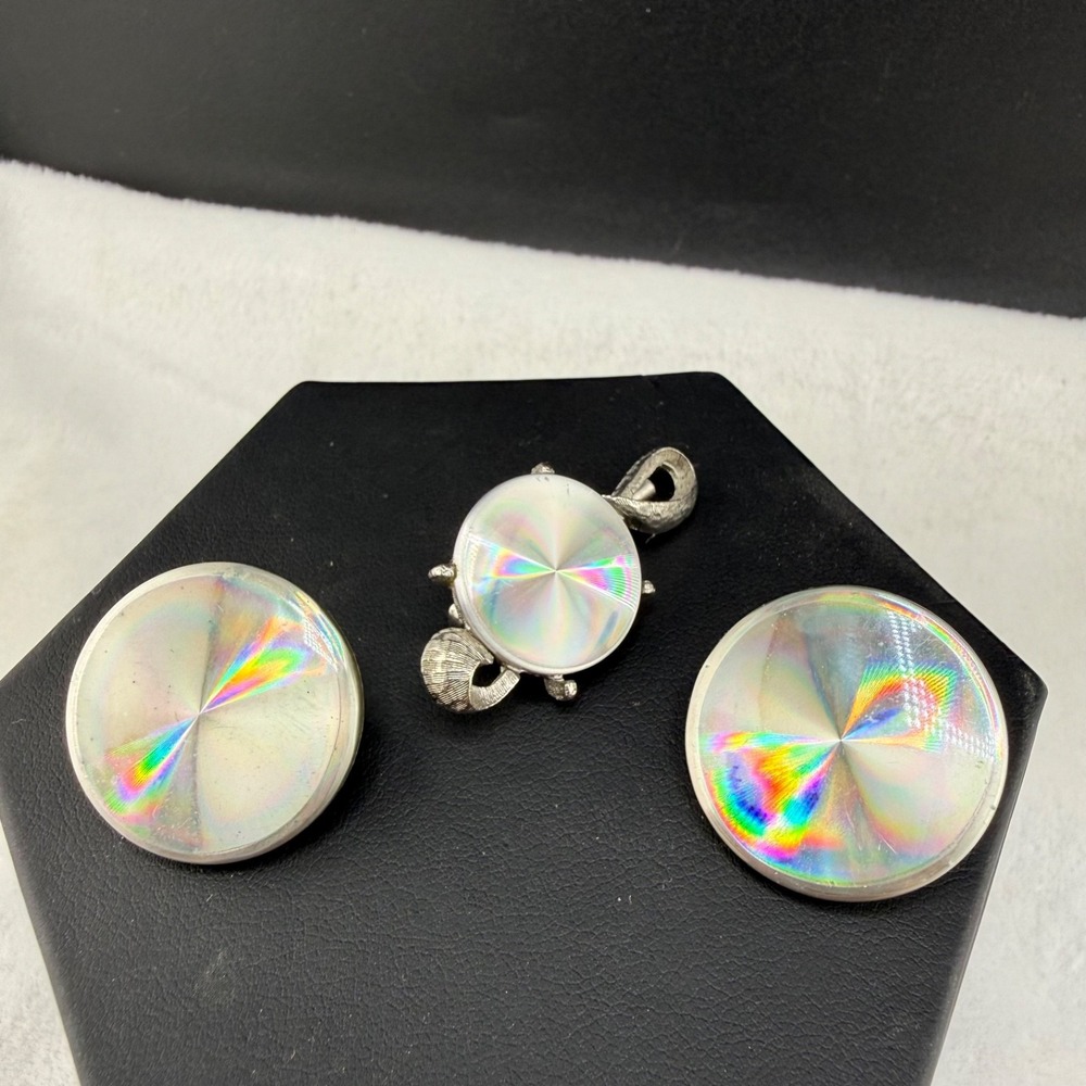 Vintage Jewelarama Brooch Clip On Earrings Set Mid Century Modern Holographic